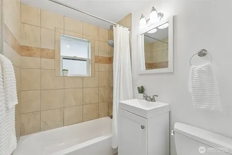 6325 42nd Avenue SW Seattle WA 98136