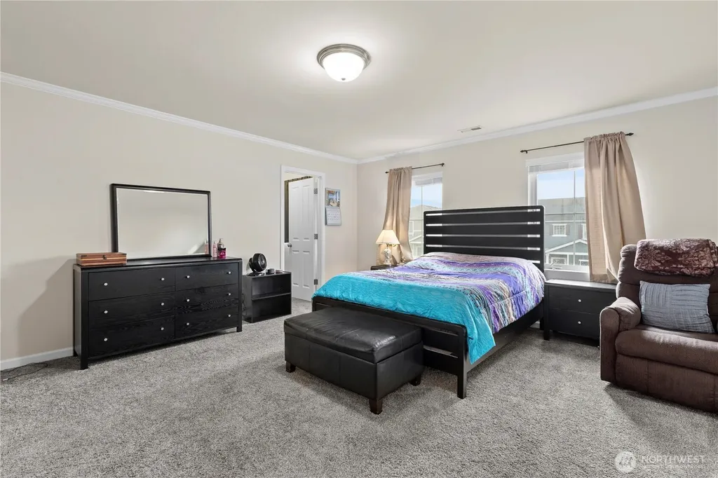 7913 152nd Street Ct E Puyallup WA 98375