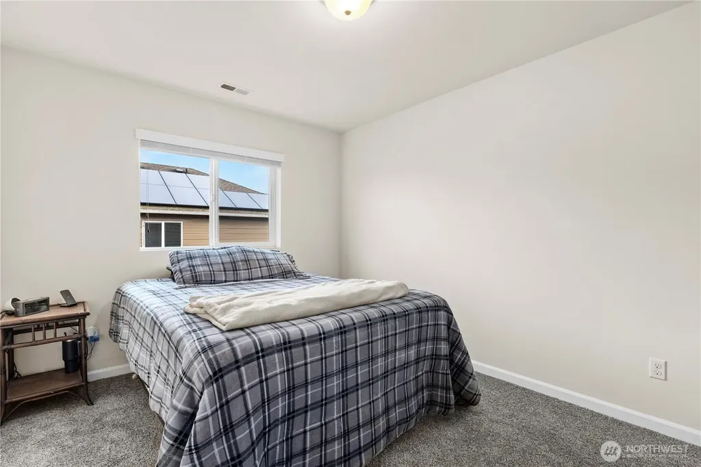 7913 152nd Street Ct E Puyallup WA 98375