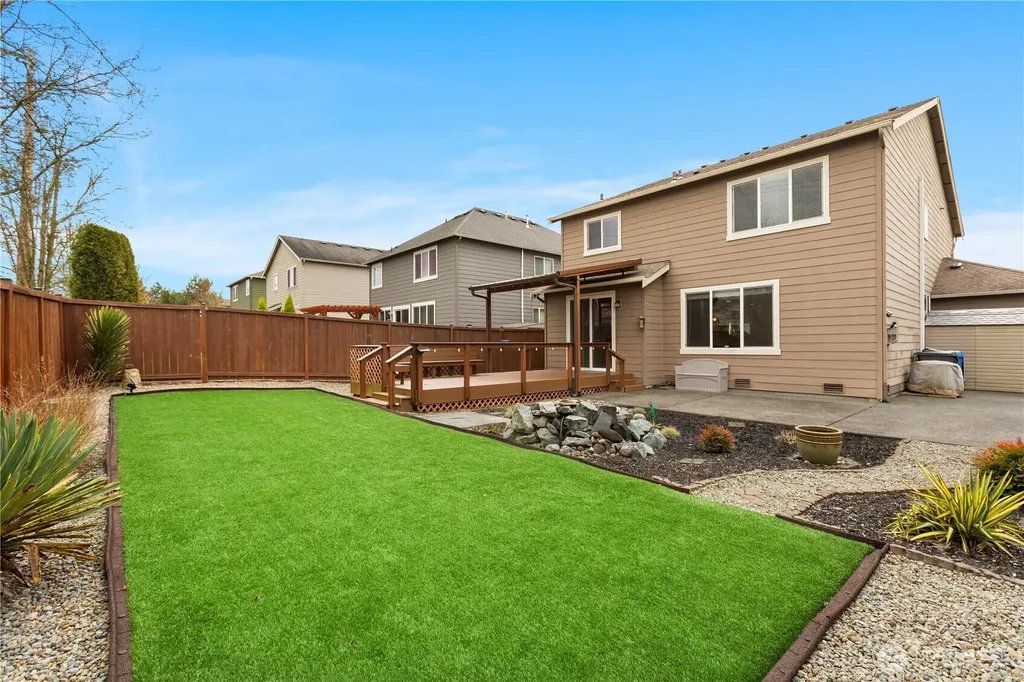 7913 152nd Street Ct E Puyallup WA 98375