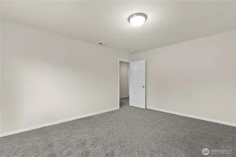 7913 152nd Street Ct E Puyallup WA 98375
