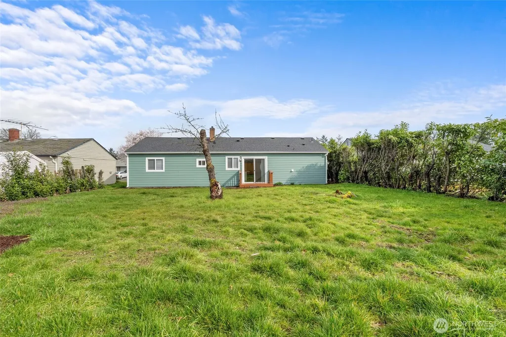 10506 Occident Street SW Lakewood WA 98499