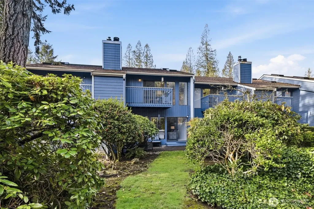 25433 213th Avenue SE Maple Valley WA 98038