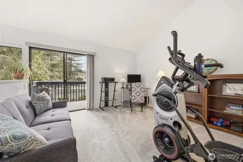 25433 213th Avenue SE Maple Valley WA 98038