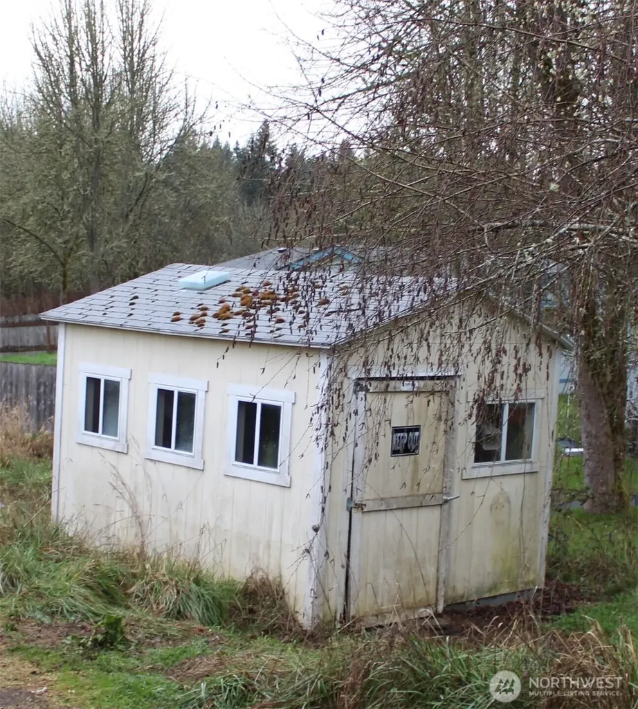 416 Main Street Vader WA 98593