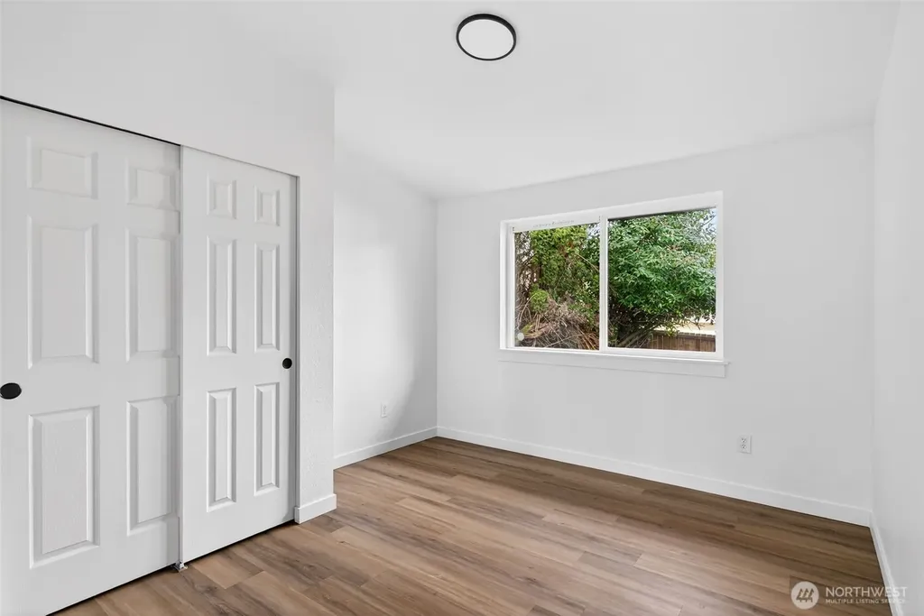 11819 Shore View Drive SW Olympia WA 98512