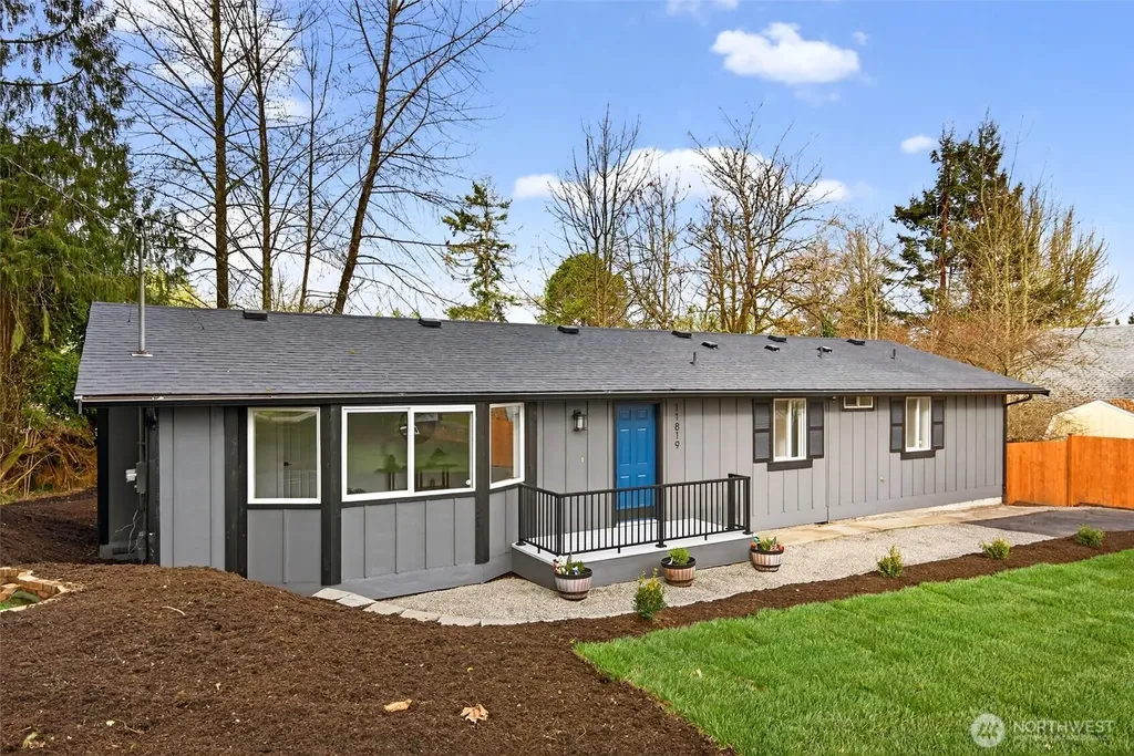 11819 Shore View Drive SW Olympia WA 98512