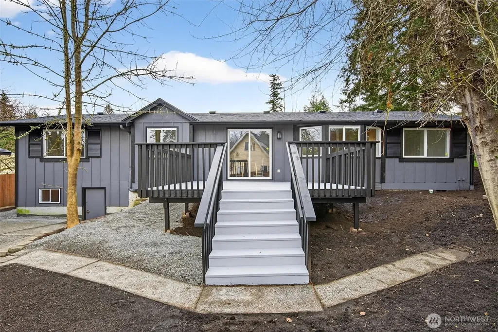 11819 Shore View Drive SW Olympia WA 98512