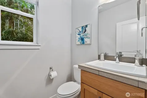 23000 NE 8th Street Sammamish WA 98074