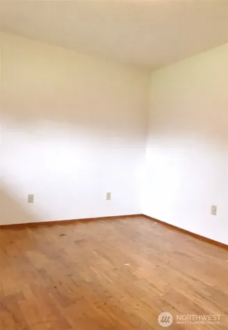 1519 NE Kirkland Avenue Renton WA 98056