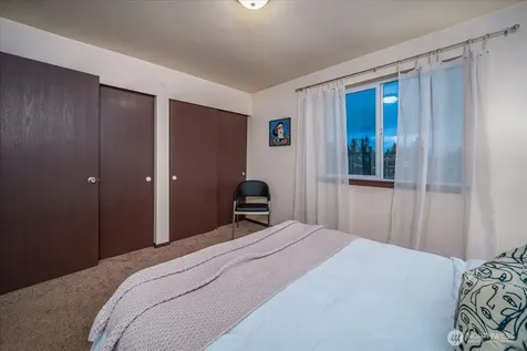 11532 15th Avenue NE Seattle WA 98125