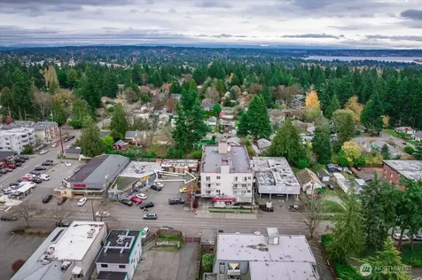 11532 15th Avenue NE Seattle WA 98125