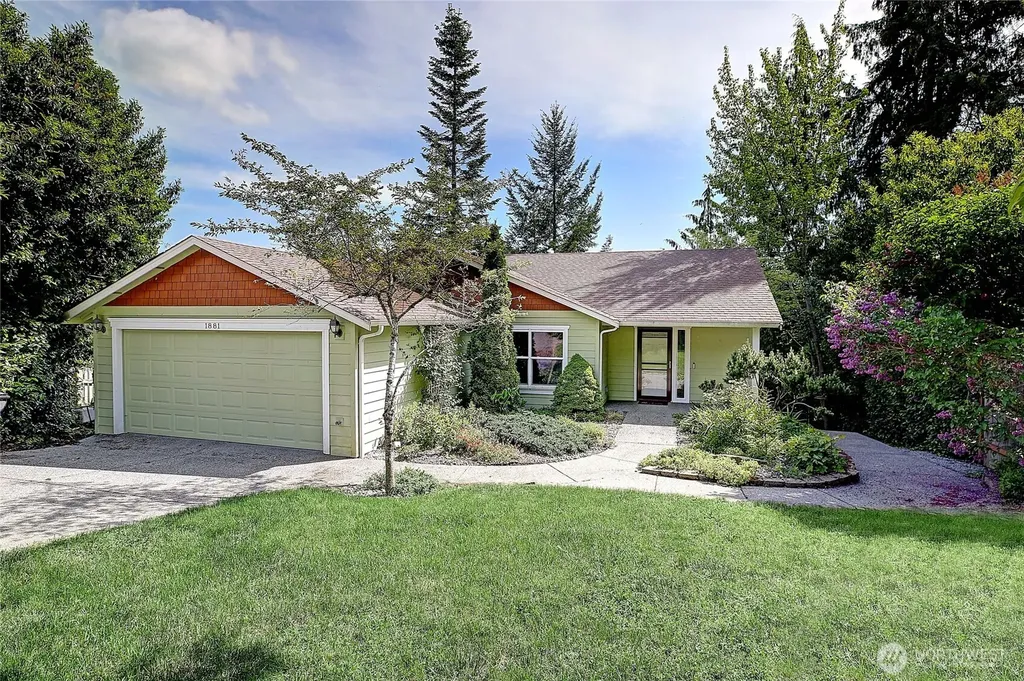 1881 Lake Drive Camano Island WA 98282