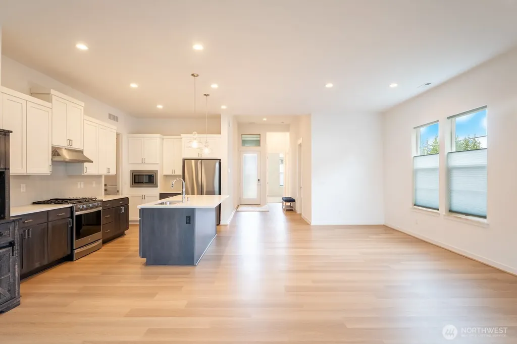 23589 SE Logan Street Black Diamond WA 98010