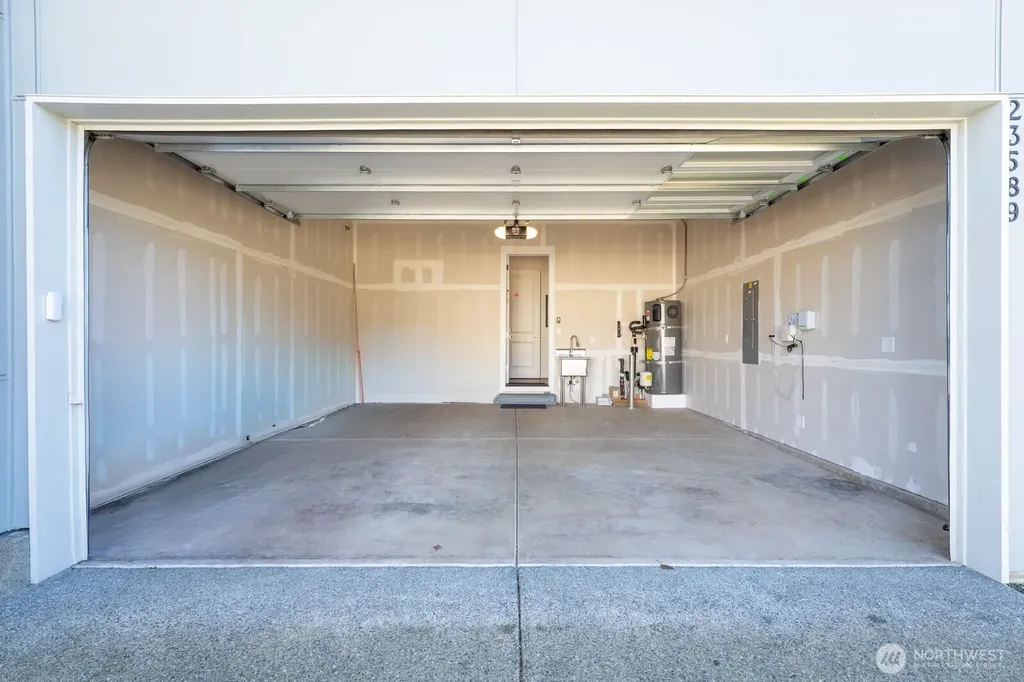 23589 SE Logan Street Black Diamond WA 98010