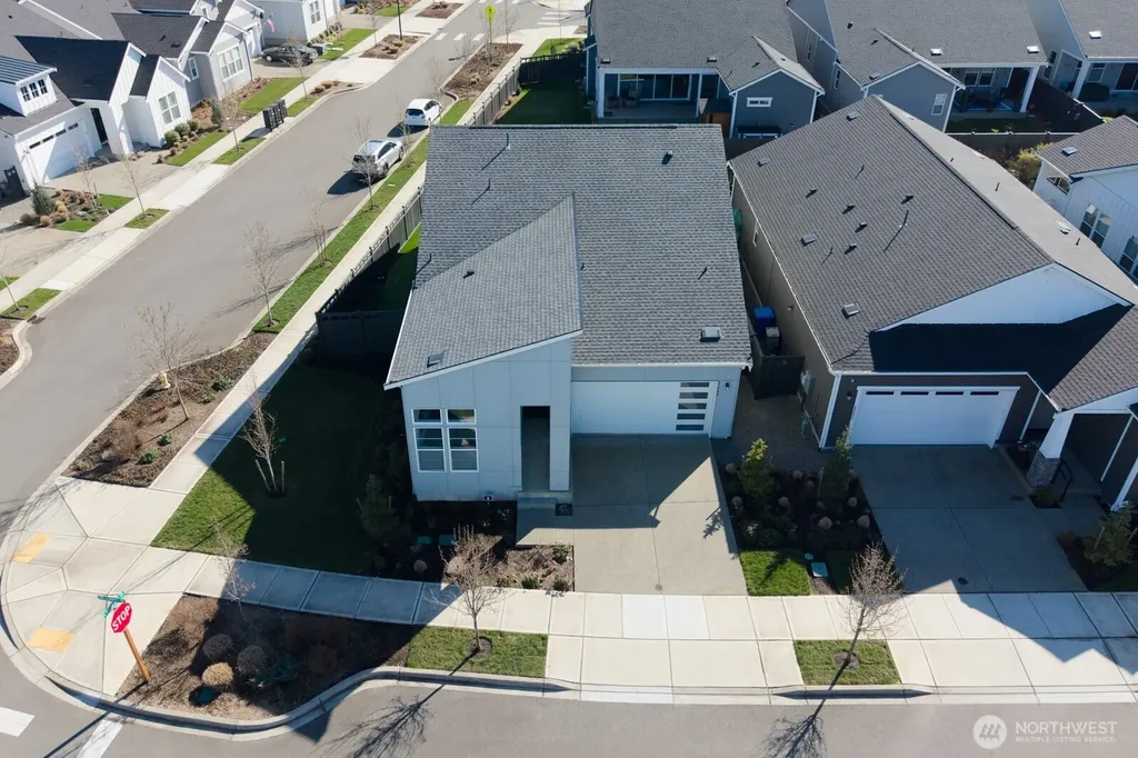 23589 SE Logan Street Black Diamond WA 98010