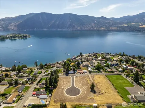 33 Indigo Lane Manson WA 98831