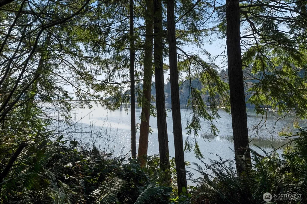11648 Vipond Drive NW Gig Harbor WA 98329