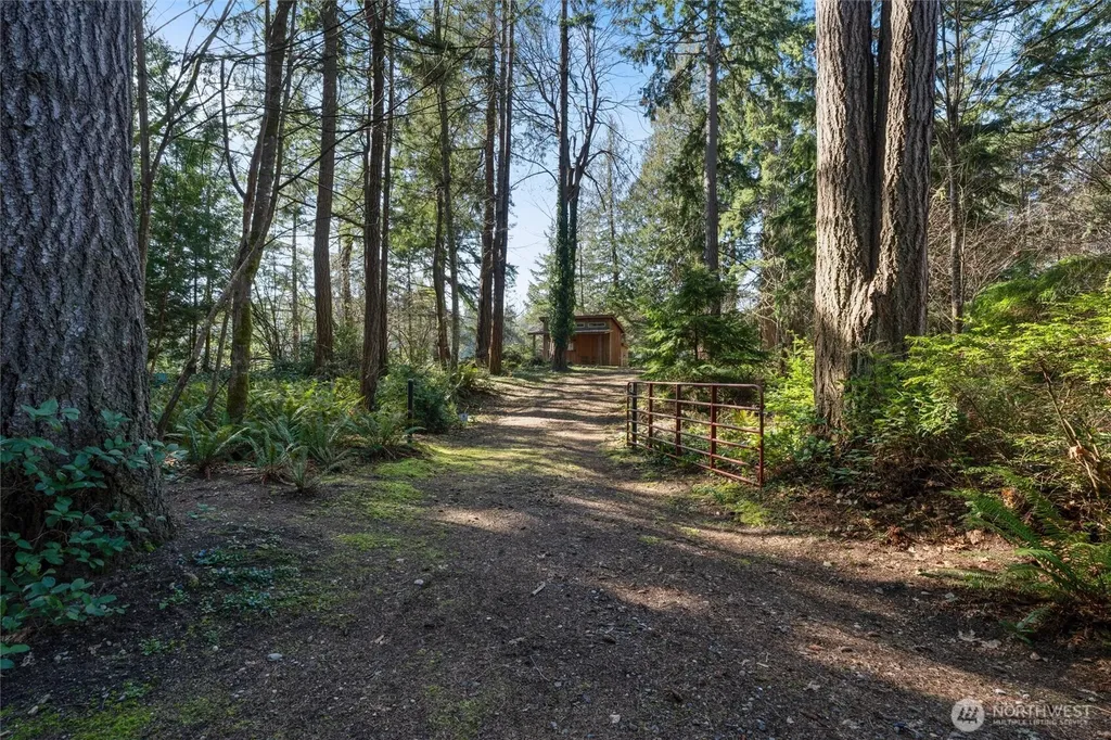 11648 Vipond Drive NW Gig Harbor WA 98329