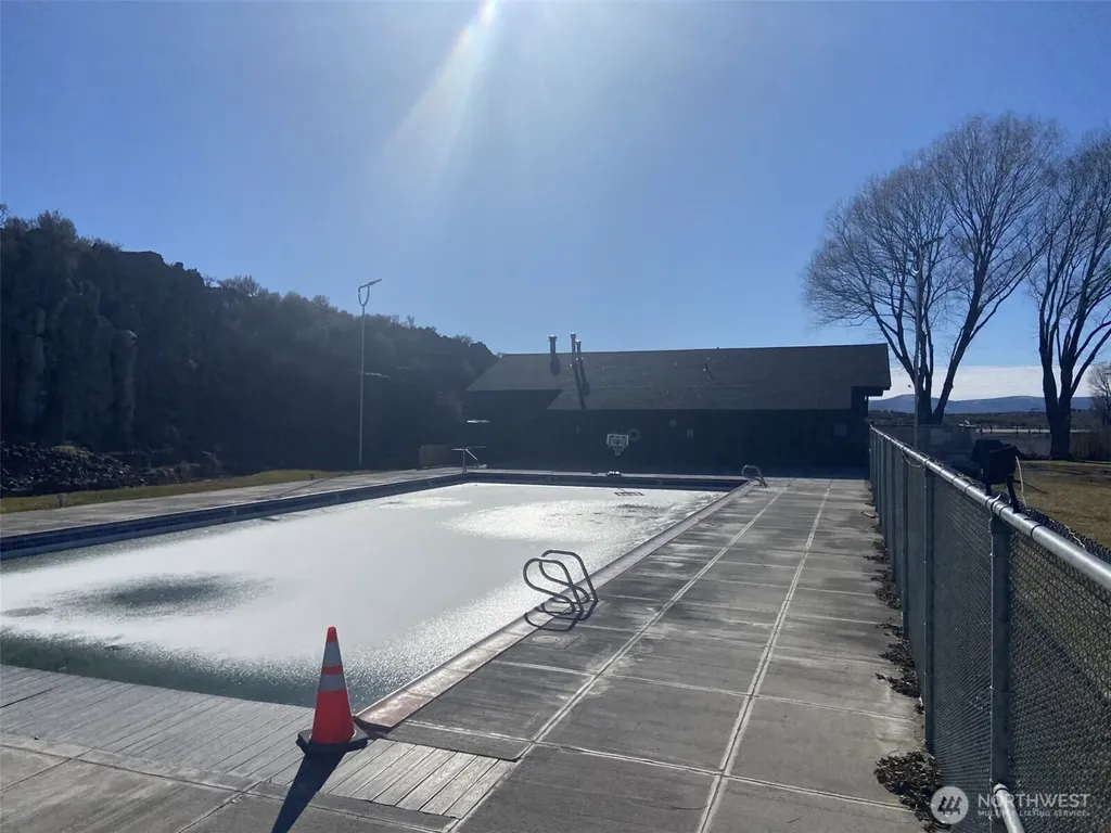 2406 Stubble Drive Ephrata WA 98823