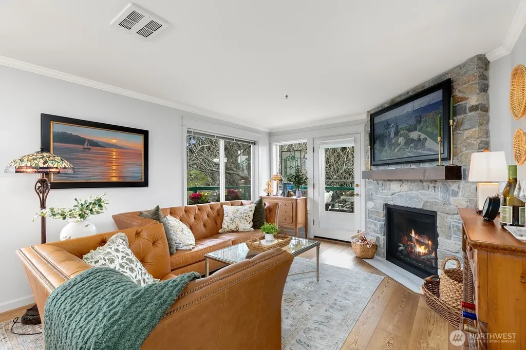 609 7th N Edmonds WA 98020