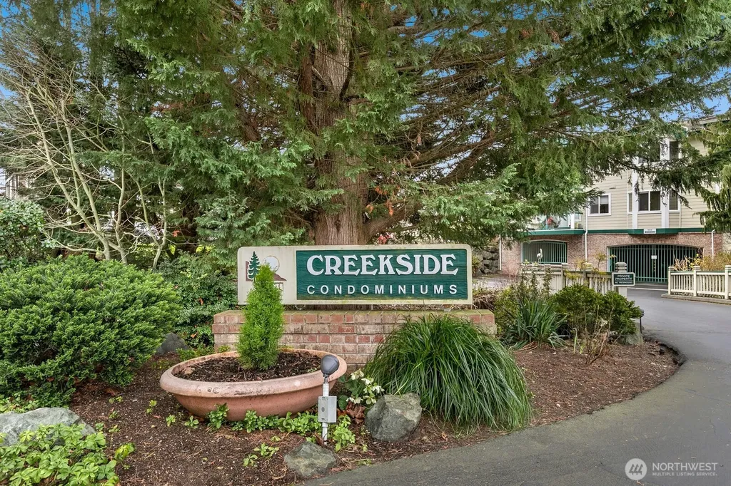 609 7th N Edmonds WA 98020