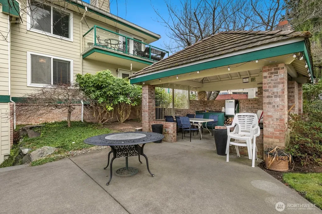 609 7th N Edmonds WA 98020