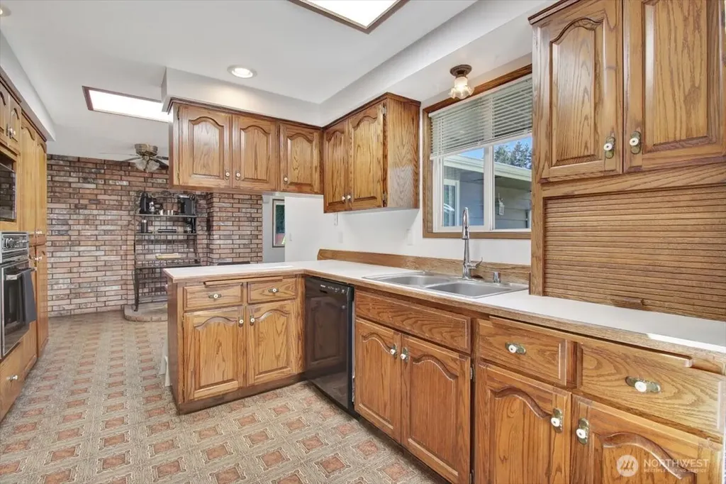 21704 88th Drive NE Arlington WA 98223