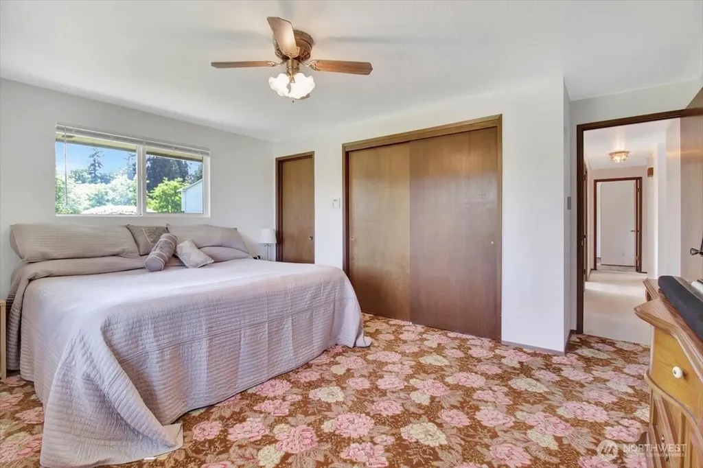 21704 88th Drive NE Arlington WA 98223