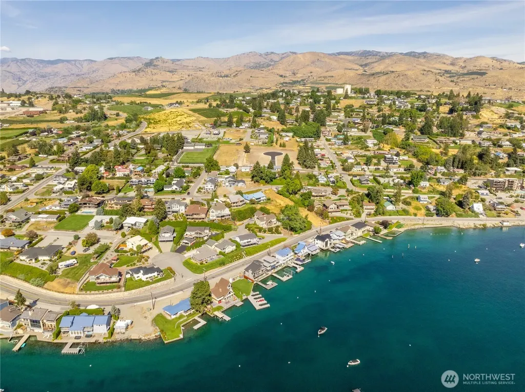 55 Indigo Lane Manson WA 98831