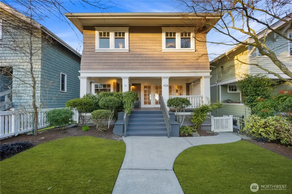 426 Smith Street Seattle WA 98109