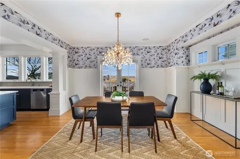 426 Smith Street Seattle WA 98109
