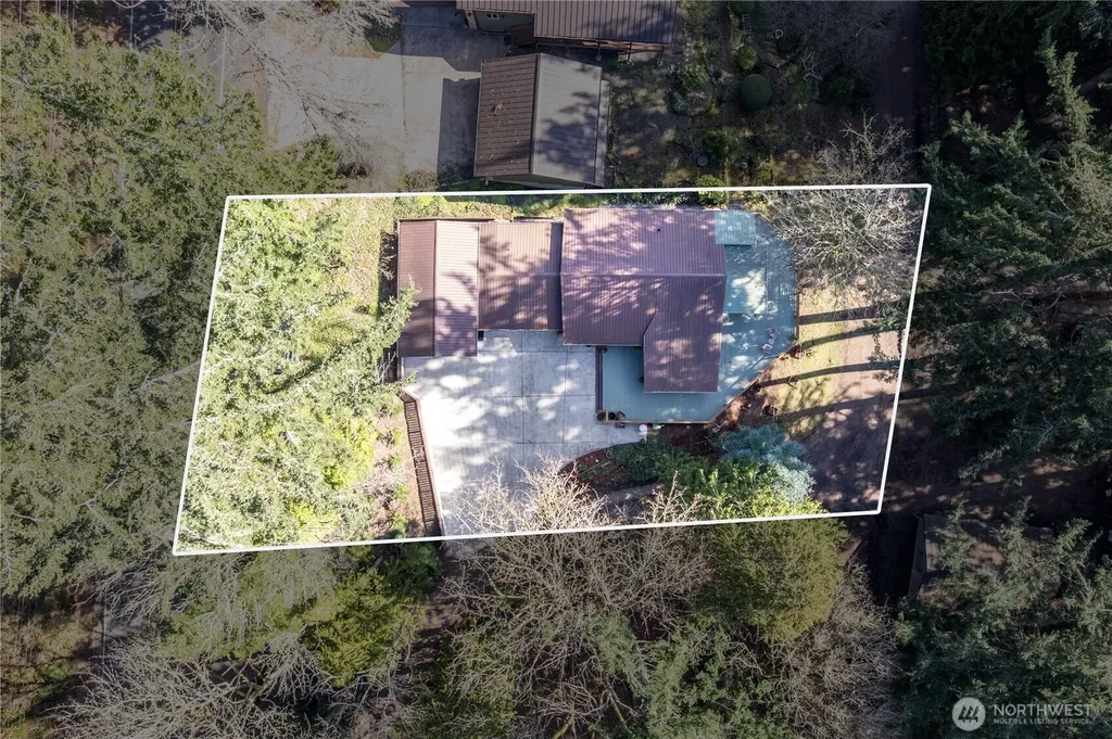 5 W Cape Horn Road Cathlamet WA 98612