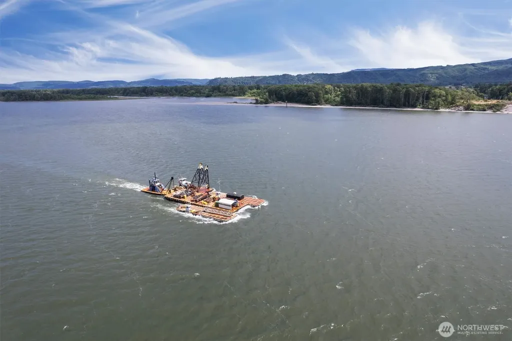 5 W Cape Horn Road Cathlamet WA 98612