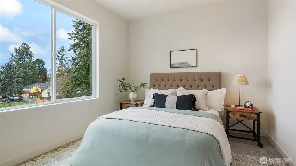 225 106th Street SW Everett WA 98204