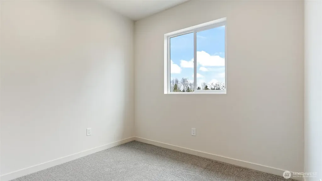 225 106th Street SW Everett WA 98204