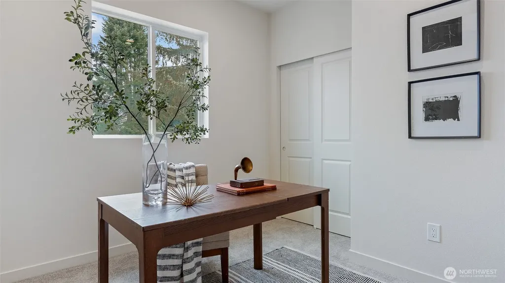 225 106th Street SW Everett WA 98204