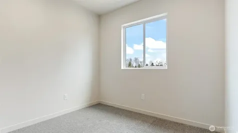 225 106th Street SW Everett WA 98204