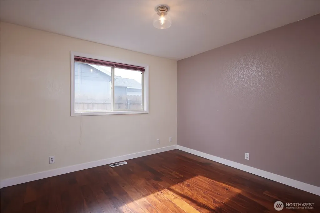 2081 Gemstone Drive Walla Walla WA 99362