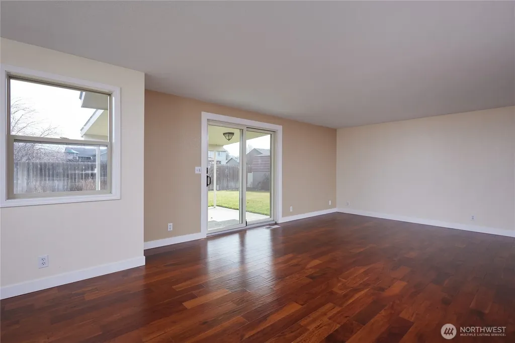 2081 Gemstone Drive Walla Walla WA 99362