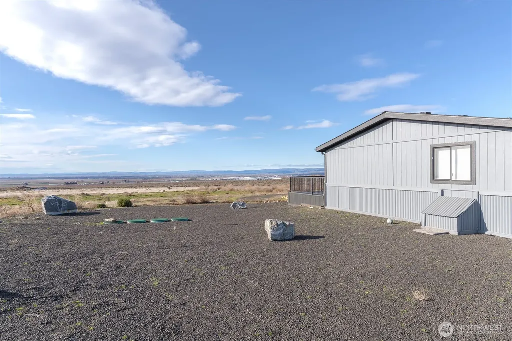 13477 Road 13 NW Quincy WA 98848