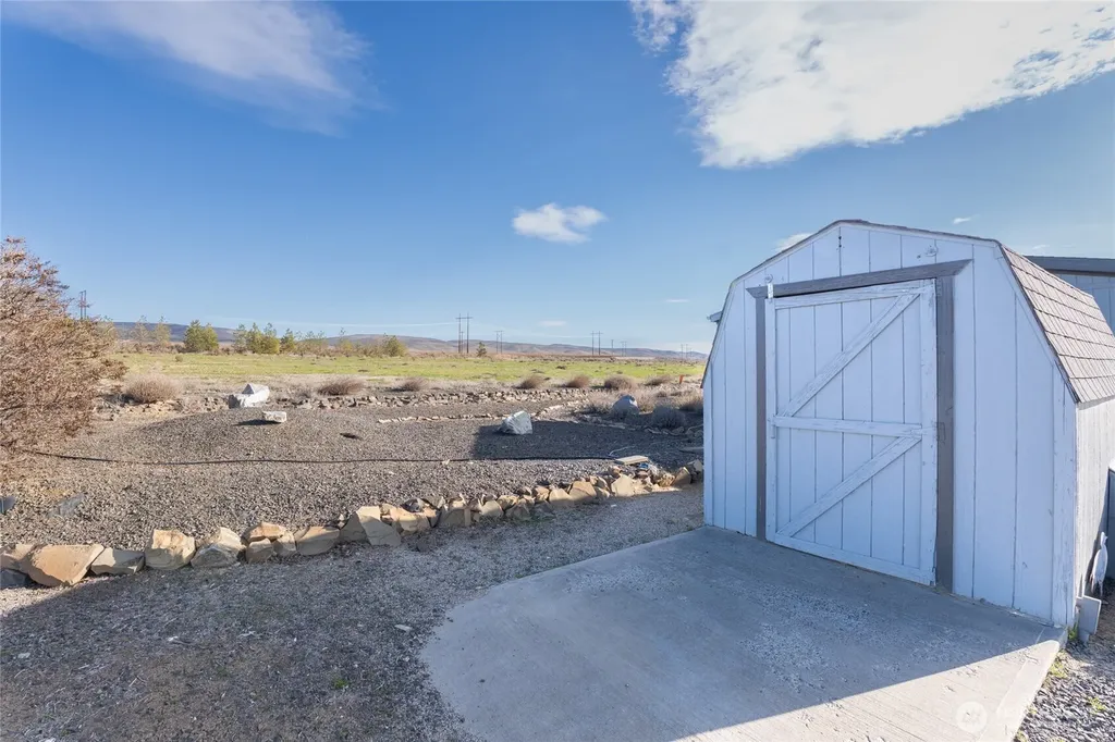 13477 Road 13 NW Quincy WA 98848