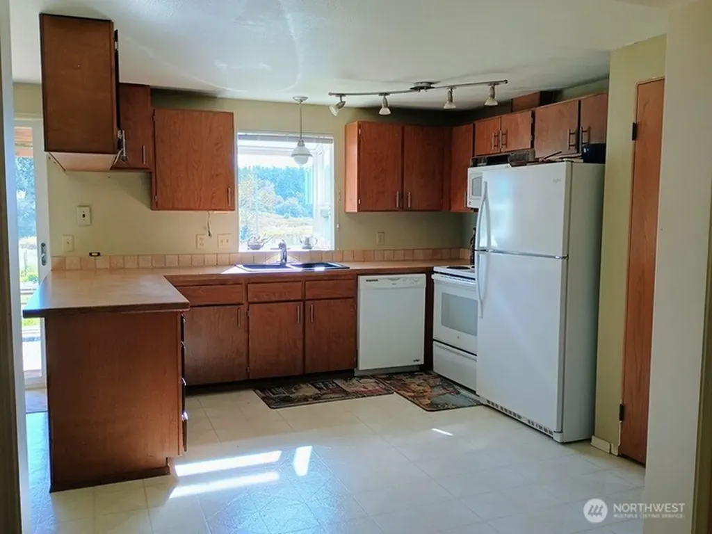 3295 Hastings Avenue Port Townsend WA 98368