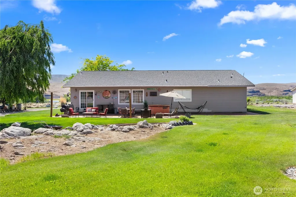 26619 Road U SW Mattawa WA 99349