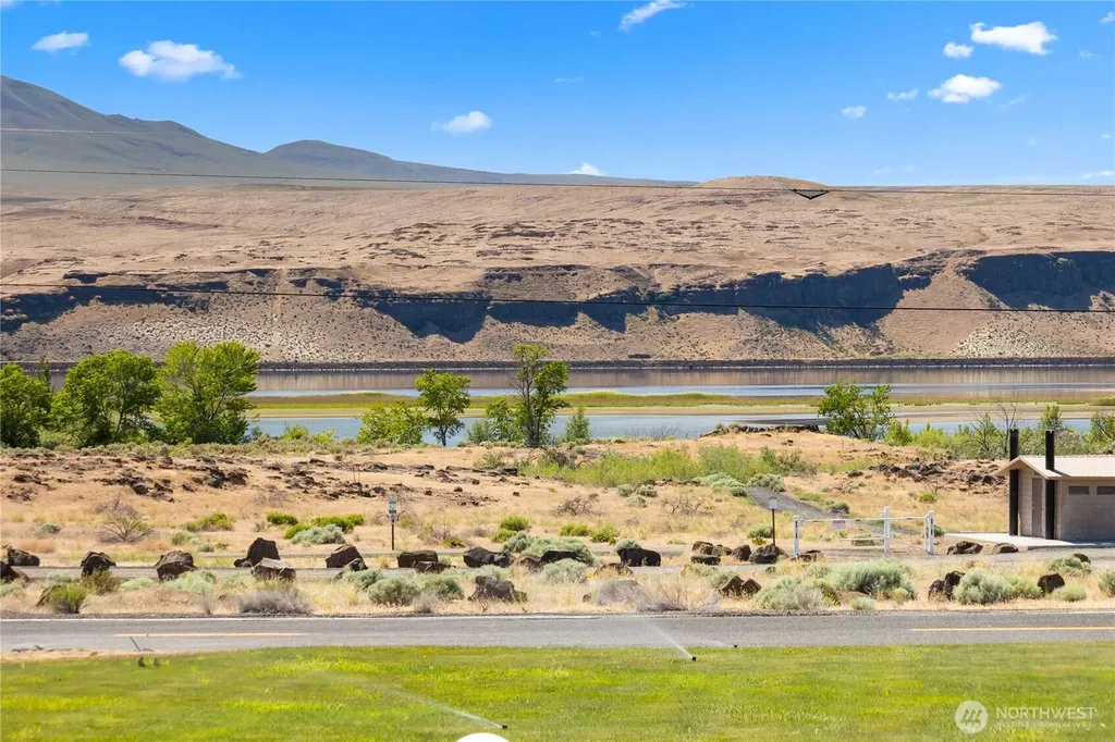 26619 Road U SW Mattawa WA 99349