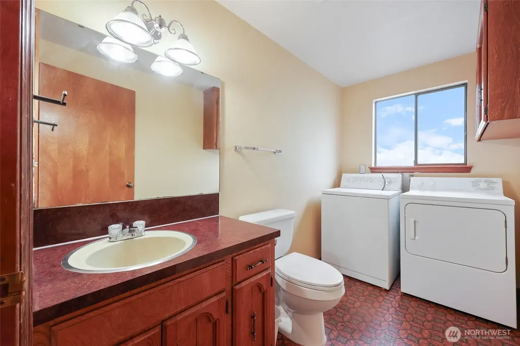 1007 Lybarger Street SE Olympia WA 98501