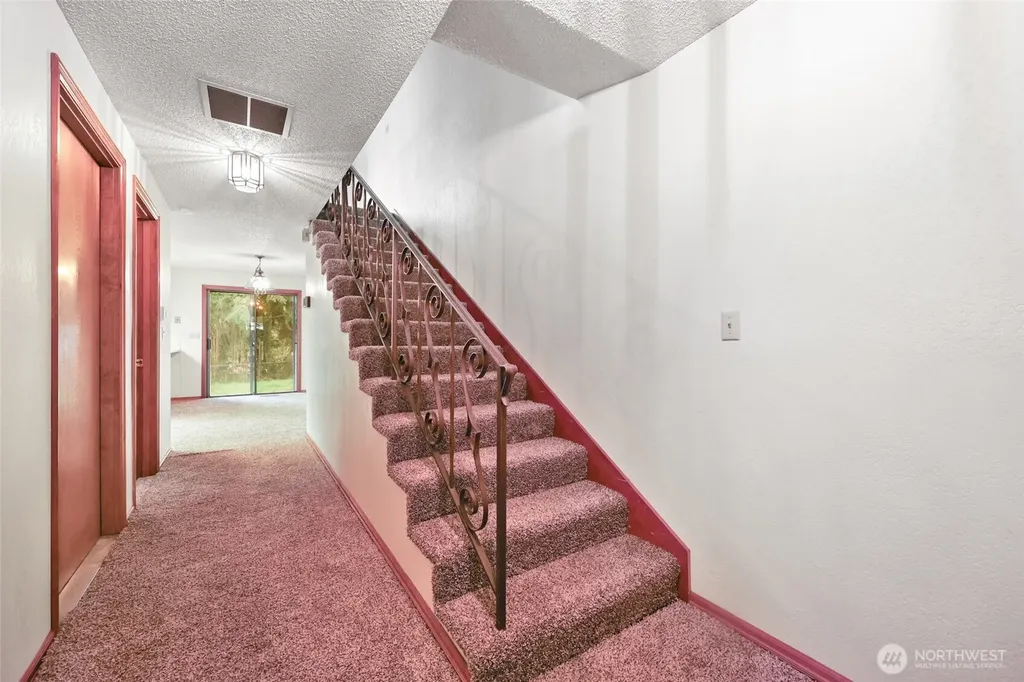 1007 Lybarger Street SE Olympia WA 98501