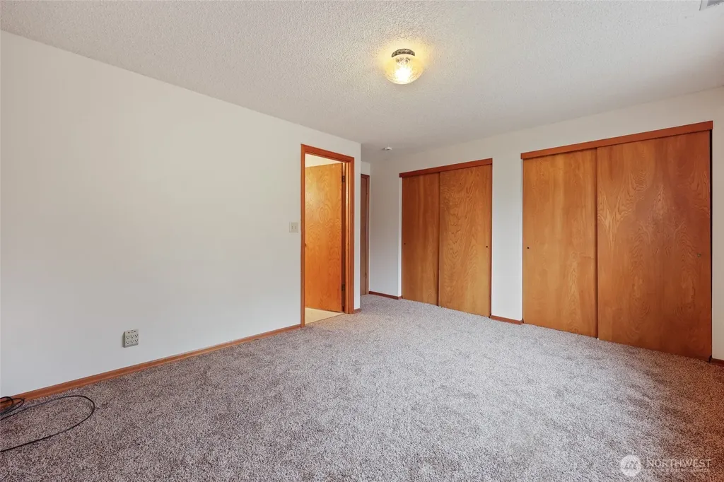 1007 Lybarger Street SE Olympia WA 98501