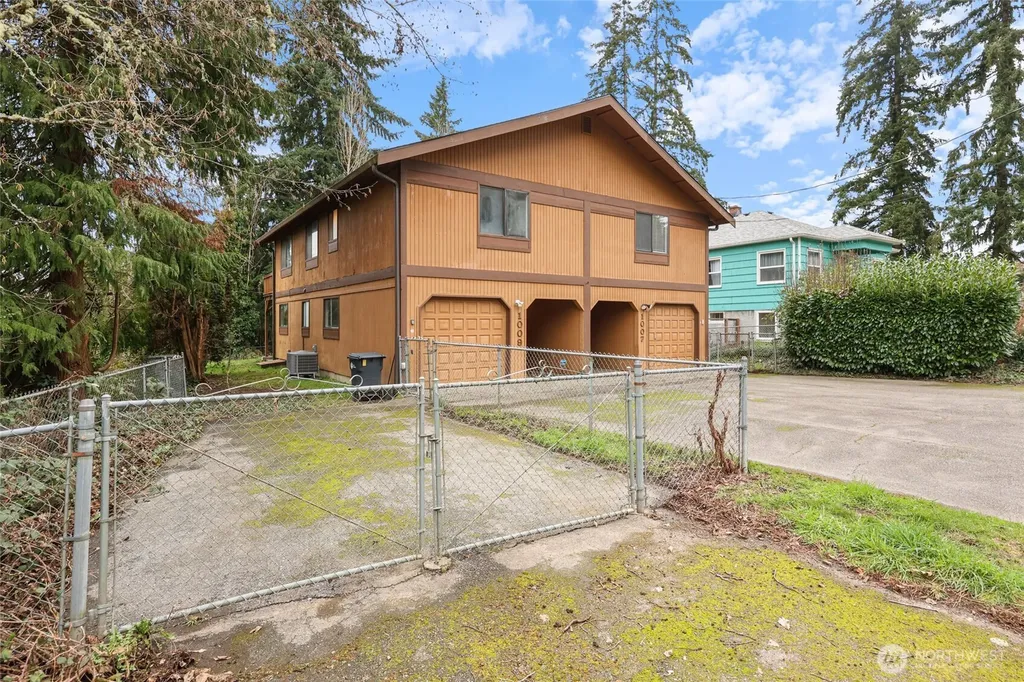 1007 Lybarger Street SE Olympia WA 98501
