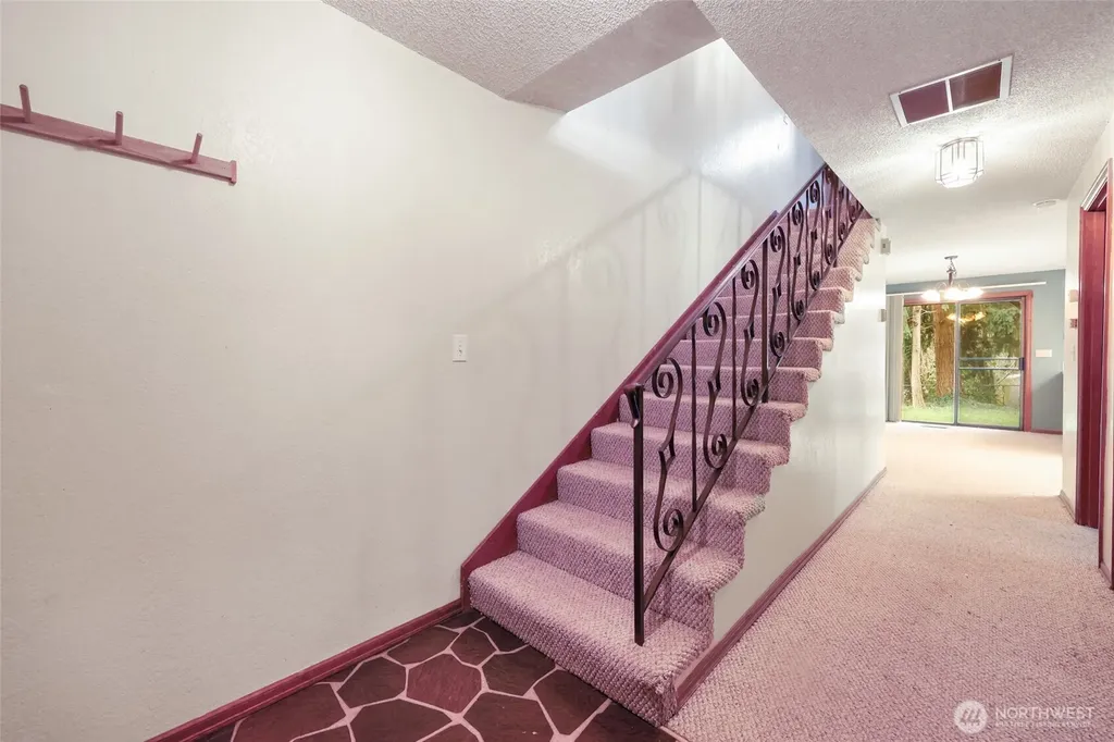 1007 Lybarger Street SE Olympia WA 98501